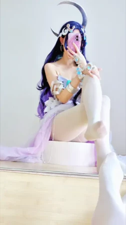 沐沐酱 – 15分钟 Cos海月 [42P+2V/1.94G]