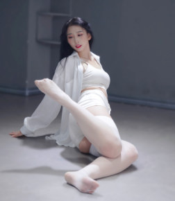 兔牙 福利资源合集-[120P-2V-680MB]