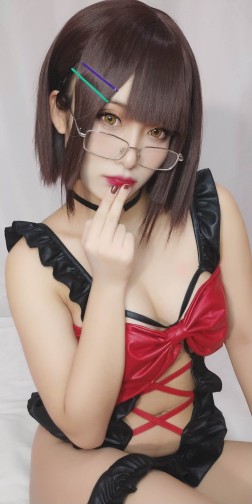 洛璃LoLiSAMA – 红色蝴蝶的妹妹