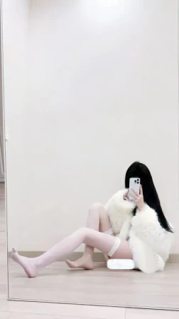 小美miyoki [门槛更新] [完整版] 12分钟 8月最新 高跟足控 [127P2V-1.97G]