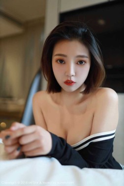 冯木木LRIS 70套写真视频资源合集 16.2GB