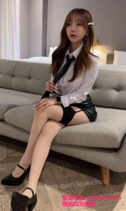 locechuu 福利资源合集-[98V-12.25GB]